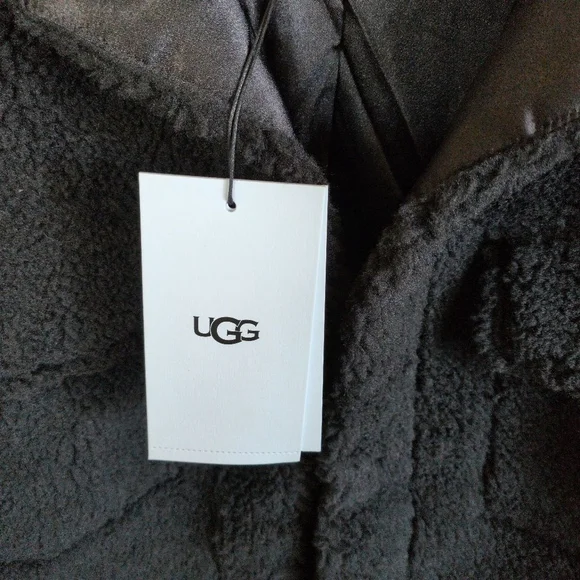 Women's UGG Frankie UGGFLUFF Shirt Jacket Black Size L - Picture 4 of 8